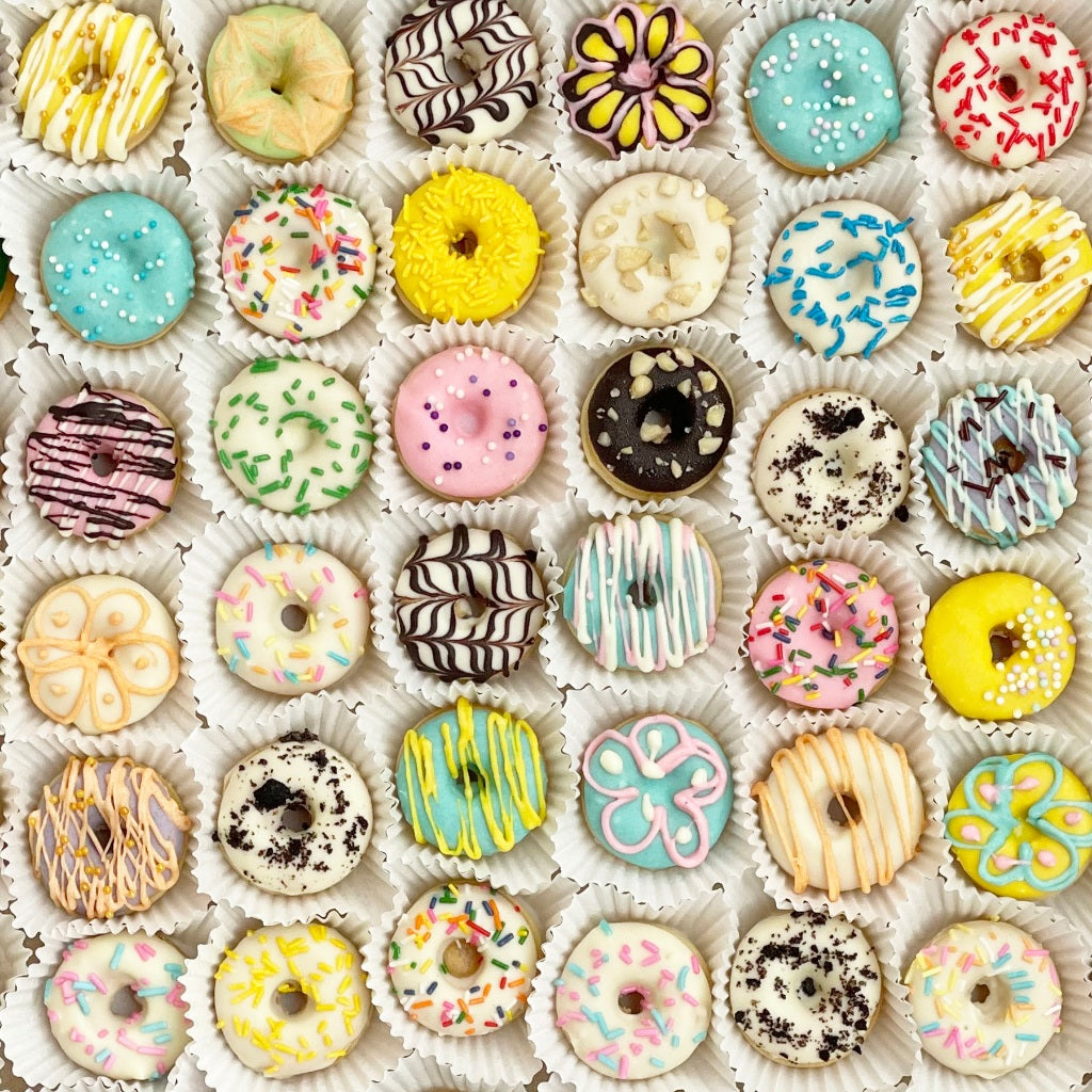 GMG 2oz Greaseproof Paper Mini Donut Liner Thick [1000pc]